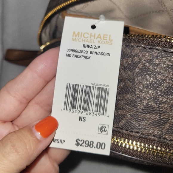 Michael Kors Acorn Brown backpack - Picture 9 of 14